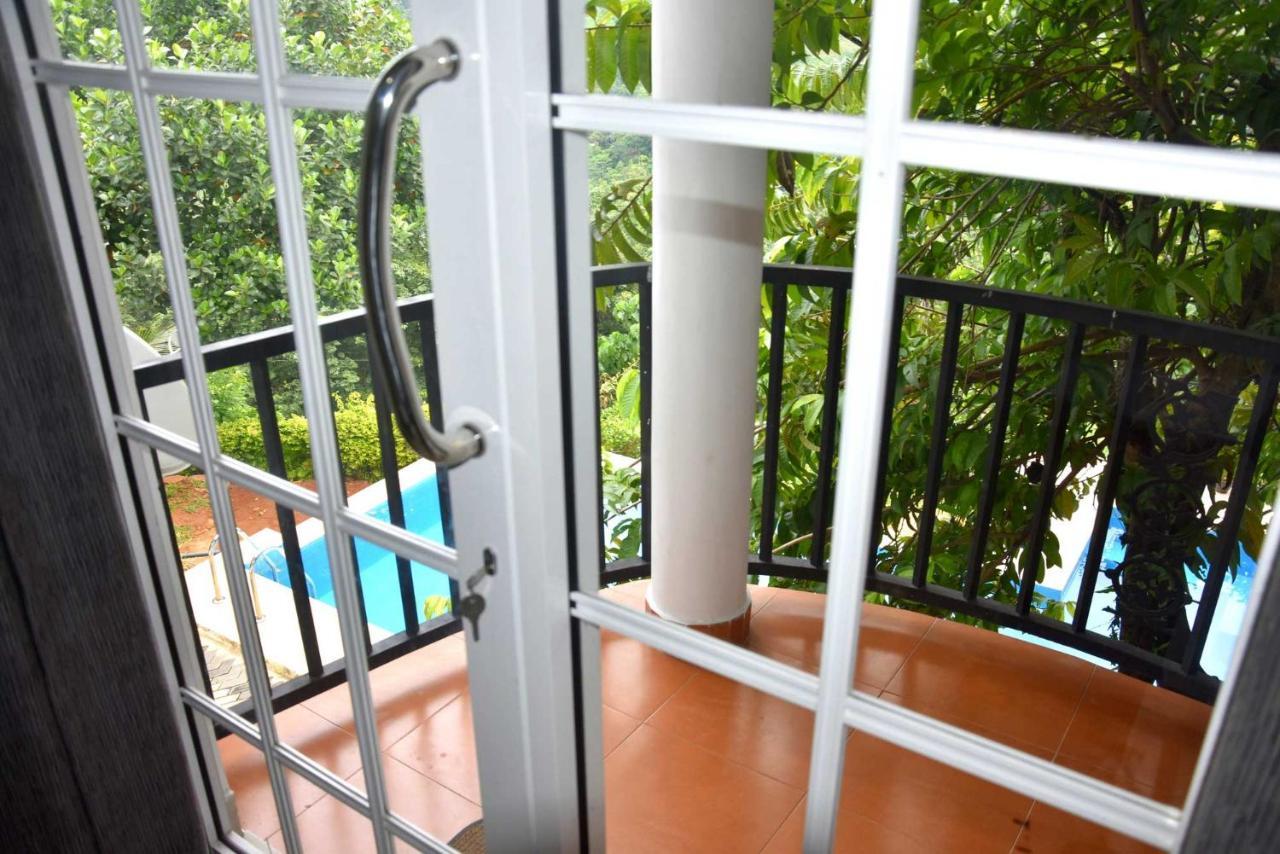Hotel H2O Gampola Extérieur photo